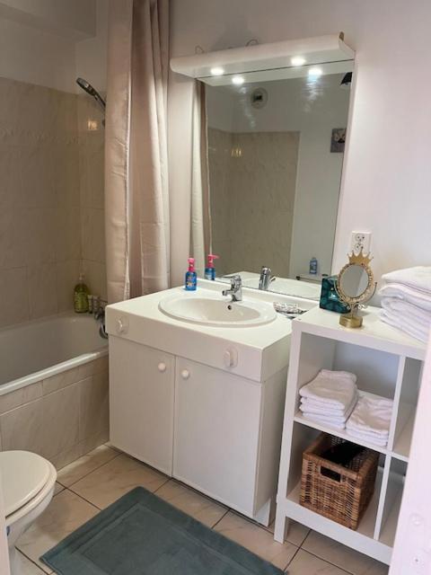 Les Jardins De Magny. Apartamento Exterior foto